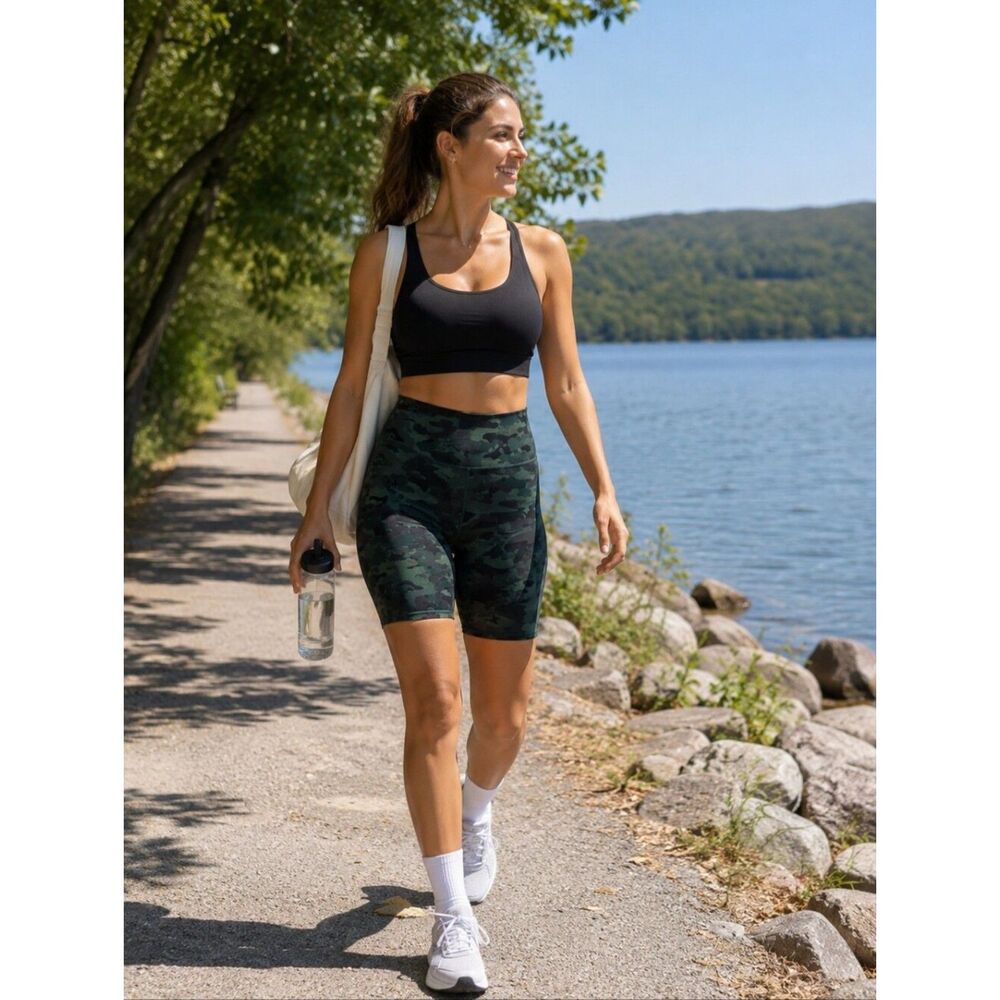 Fabletics Powerhold Green Camo Biker Shorts Pockets Small Women's Activewear